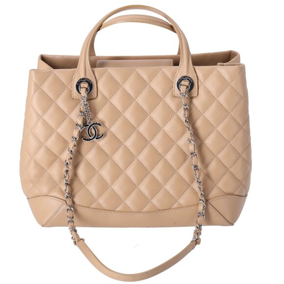 CHANEL Matelasse Easy Shopping Tote Bag Beige Calf Leather - Picture 1 of 9